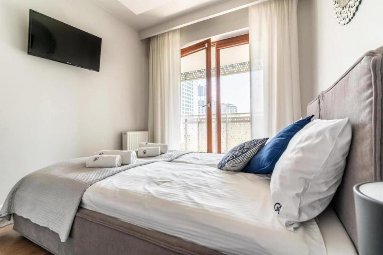 Golden Apartments Warsaw - Browary Warszawskie - Luxury & Cozy Apartments - Oxygen Residence- Wronia Esterno foto
