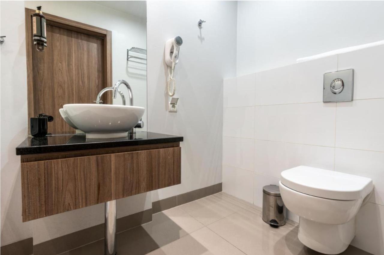 Golden Apartments Warsaw - Browary Warszawskie - Luxury & Cozy Apartments - Oxygen Residence- Wronia Esterno foto