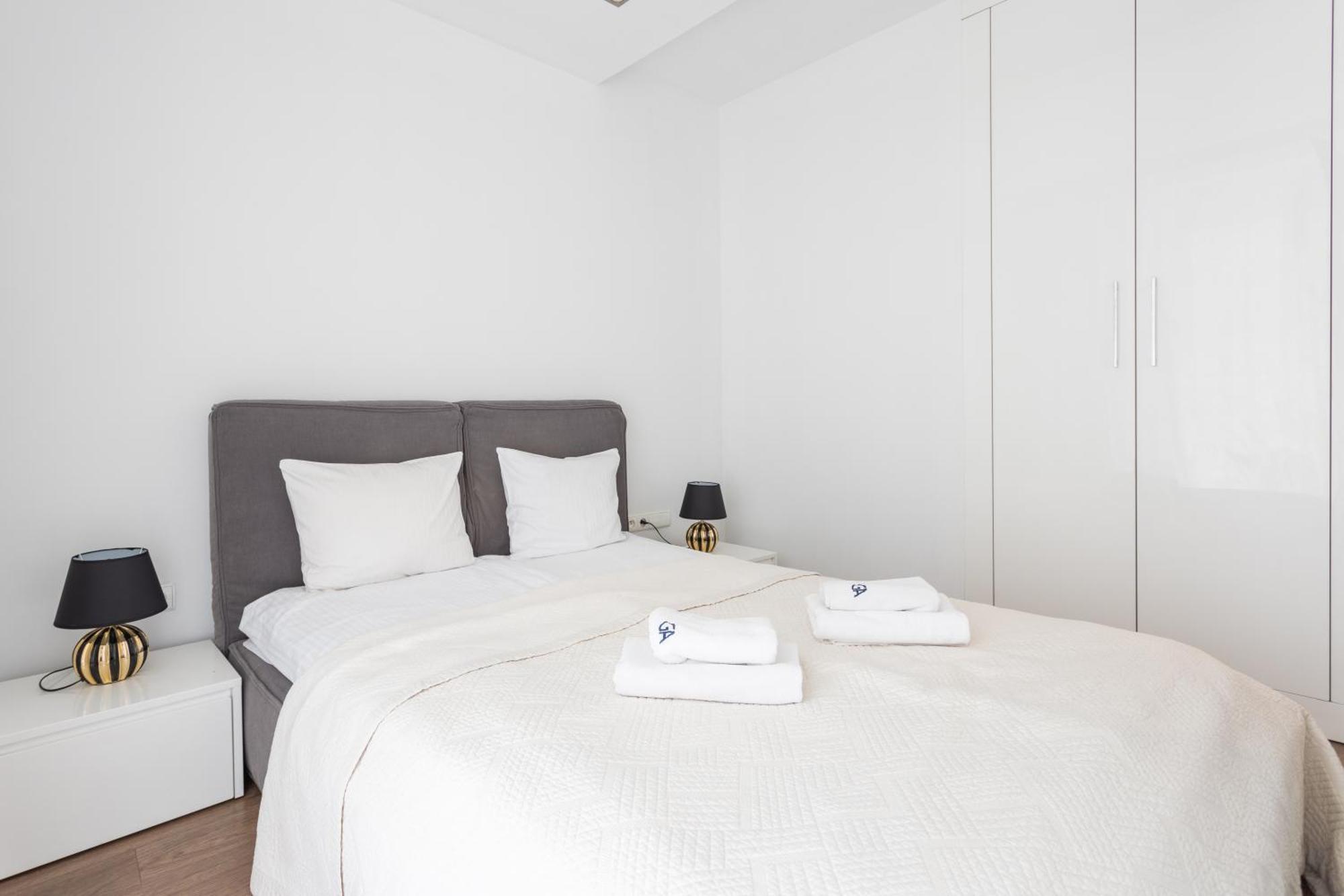 Golden Apartments Warsaw - Browary Warszawskie - Luxury & Cozy Apartments - Oxygen Residence- Wronia Esterno foto